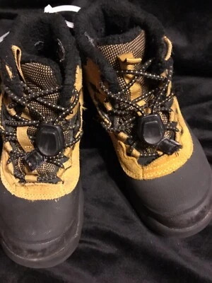 Botas termoshiver Merrell para niños talla 11,5 Foto 1 de 4