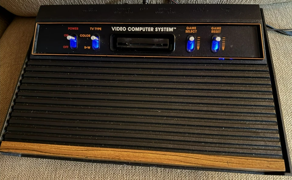 Atari 2600 Complete Video Computer System with 20 Games and Mod w/Storage Box - Image 1 of 4