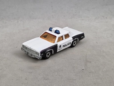 Matchbox Superfast Plymouth Gran Fury Police n.10 Lesney England - Immagine 1 di 4