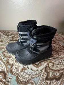 Kids Khombu Thermolite Hickory Water Resistant Black Winter Snow Boots Sz 13M - Picture 1 of 4