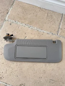BRAND NEW OEM 2007 2008 Chevrolet Malibu Left Driver Side Sunvisor Sun Visor - Picture 1 of 7