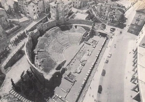 25-40D) CARTOLINA TRIESTE TEATRO ROMANO ALTO VIAGGIATA - Imagen 1 de 2