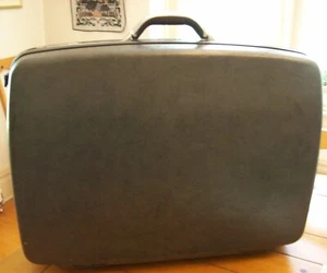 Vtg 1987 Samsonite Hard Sided Roller Suitcase 28x21 Silhouette 4 Dark Gray. Keys - Picture 1 of 11