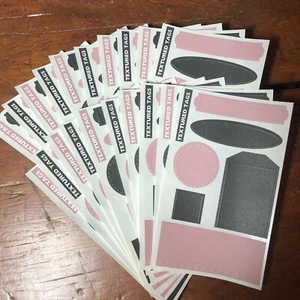 20 etiquetas adhesivas rosa regaliz de la señora Grossmans etiquetas rosa álbum de recortes tarjetas grises - Imagen 1 de 4
