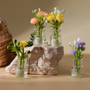 2pcs Mini Flower Vase Dollhouse Accessories Simulation Pink Rose White Jasmi _in - Picture 1 of 11