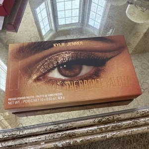 Kylie Jenner THE BRONZE Eyeshadow Palette Brand New Authentic - Picture 1 of 4