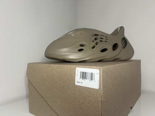 Adidas Yeezy Foam Runner Stone Taupe ID4752 Uomo Taglie NUOVISSIME Taglia 13