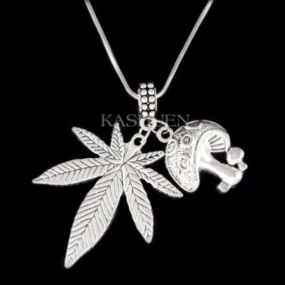 Medico Marijuana Foglia Cannabis Reefer Pentola Fungo Shrooms Collana Ciondolo - Immagine 1 di 4