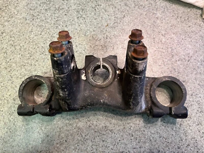 1977 1978 1979 yamaha it 250 triple tree - Image 1 of 4