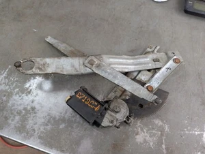 1966 1970 Riviera Toronado Eldorado RH Front Power Window Regulator & Motor - Picture 1 of 5