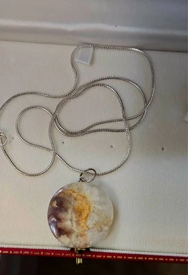 Hermoso collar cabujón pluma púrpura ágata forma libre Foto 1 de 4