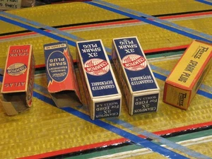 Vintage Spark Plug Boxes.   Man Cave or Display?....... - Picture 1 of 5