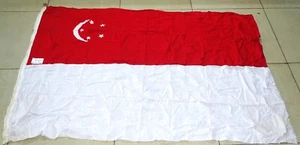 Singapore Flag with Pole Sleeve  ( 70X48 CMS ), Out door country flag - Picture 1 of 6