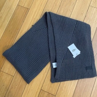 NUEVO CON ETIQUETAS UGG MUJER BUFANDA PUNTO LANA SUAVE MEZCLA 9.5"x79" GRIS Foto 1 de 4