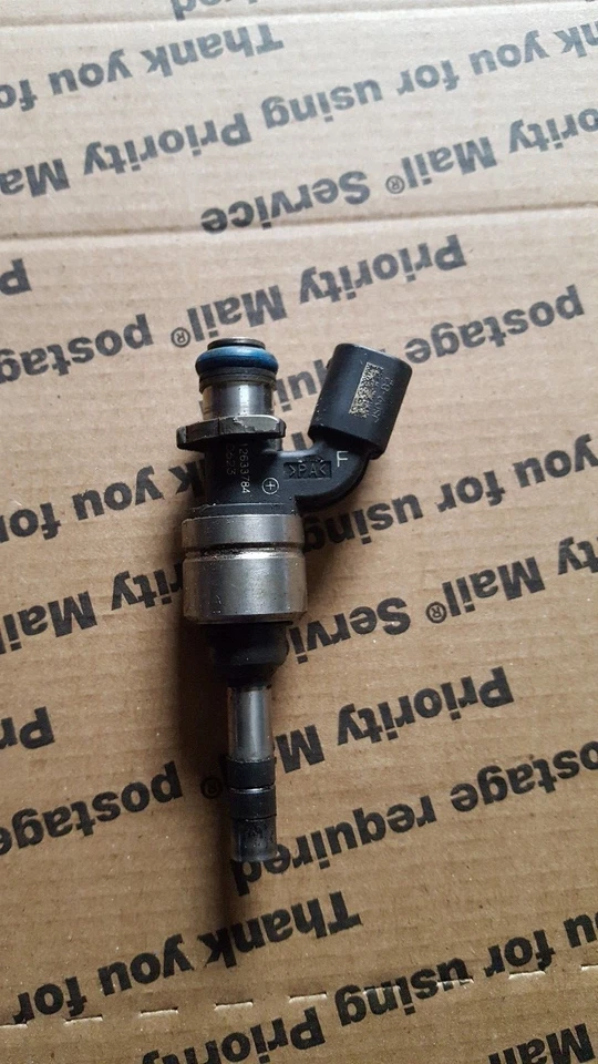Inyector de combustible 12633784 para GMC Terrain Buick LaCrosse Chevy Equinox 2,4 L OEM Foto 1 de 1