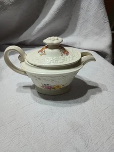 Homer Laughlin Eggshell Theme Creamer And Lid. Floral. 4 1/2" - Picture 1 of 5