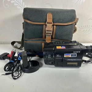 SONY CCD-TRV26E Handycam Vision Camcorder Video8 XR Video Camera - Working - Picture 1 of 15