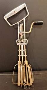 VINTAGE EKCO STAINLESS EGG BEATER BLACK HANDLE USA MADE - Picture 1 of 2