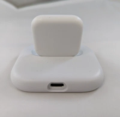 T-Mobile SyncUP KIDS Watch Dock Charger OEM Replacement - Image 1 of 2