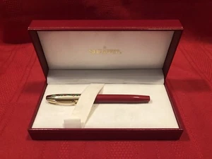Sheaffer Holidays Originals, White Dot, 1996 The Holly Fountain Pen, made in USA - Picture 1 of 9
