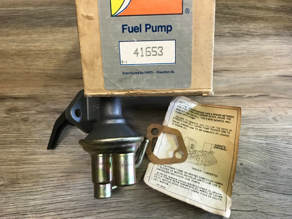 BOMBA DE COMBUSTIBLE MECÁNICA FEDERADA NUEVA REMANUFACTURADA 41653 Foto 1 de 3