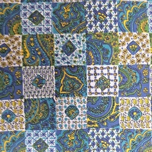 4 3/4 yd X 36" Vtg 50s Cotton Paisley-Patchwork Print Fabric, Teal, Turquoise - Picture 1 of 3
