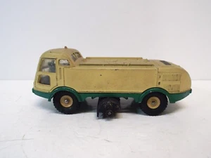 FRANZÖSISCHE DINKY 596 LMV BALAYEUSE STRASSENKEHRMASCHINE VINTAGE ORIGINAL GUT UNVERPACKT (L286) - Bild 1 von 5