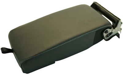 🔅2017-2020 Ford Fusion fabricante de equipamento original. Apoio de braço para assento traseiro com porta-copo DS73F67202A - Imagem 1 de 4