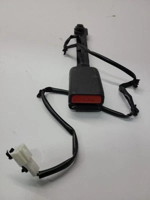 2012-15 NISSAN JUKE LH LEFT FRONT DRIVER SEAT BELT BUCKLE Foto 1 de 4