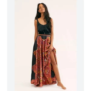Free People Boho Paisley Maxi Skirt Size 2 Black Red Festival Gypsy Peasant - Picture 1 of 4