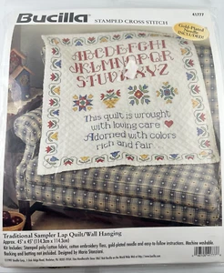 Bucilla Traditional Sampler Lap Quilt Wandbehang 1997 #41777 Kreuzstich - Bild 1 von 10