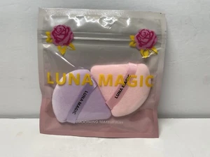 Luna Magic Powder Puff Duo - Picture 1 of 2