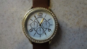 Women's Watch FMD ⌚Round White Dial Crystal Accent ⌚Japan Movement FMDAL815 - Picture 1 of 4