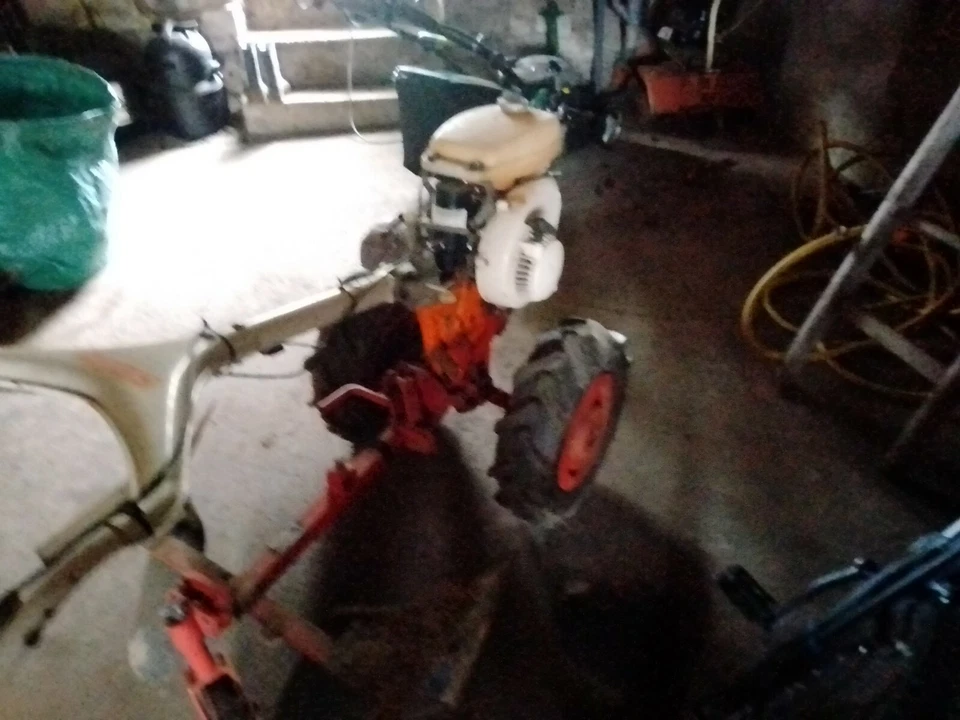 Solo Motor Garten Gerät - Bild 1 von 4