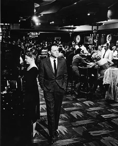 * Frank Sinatra 4x6 Movie Memorabilia Hollywood Actor - Picture 1 of 1