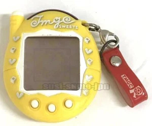 KEITAI KAITSU TAMAGOTCHI PLUS AKAI RED SERIES CARAMEL BANDAI TMGC 2004 - Picture 1 of 6