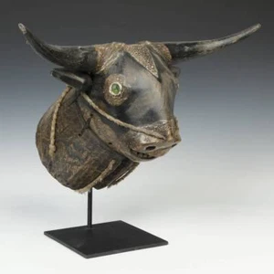 DUGN'BE BULLENHELMMASKE MIT BASIS BIDJOGO GUINEA BISSAU W. AFRIKA 20. JH. - Bild 1 von 7