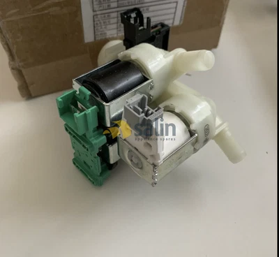 SERIE BOSCH | COMBO DE 6 LAVADORA SECADORA VÁLVULA DE ENTRADA DE AGUA WVH28441AU/01 WVH28490AU/0 Foto 1 de 3