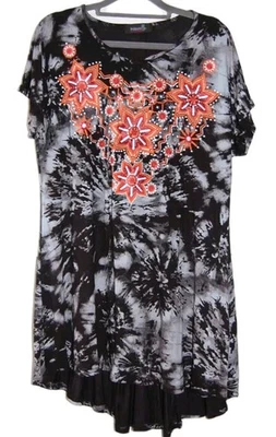 Nouvelle T-shirt Tunic Women's Nouvelle size 14 Black Grey Floral Shortsleeved   - Image 1 of 4