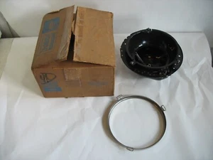 New NOS Ford FoMoCo 1960-69 Van Pickup Truck Headlight Bucket C6DZ-13008-A - Bild 1 von 6