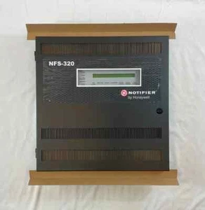 Notifier NFS-320 Brandmeldezentrale - Versand am selben Tag (VERSIEGELT) - Bild 1 von 5