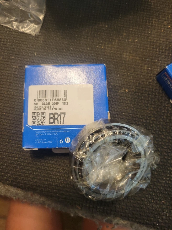 Rodamiento SKF para Dodge Plymouth Mercedes-Benz parte # BR17 Foto 1 de 1