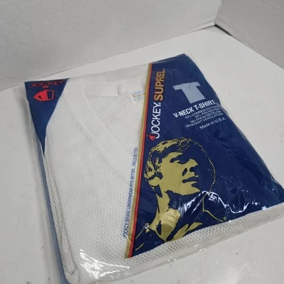 Camiseta masculina de malha vintage anos 80 Jockey SUPREL 1729 GG branca transparente gola V 1983 NOS - Imagem 1 de 4