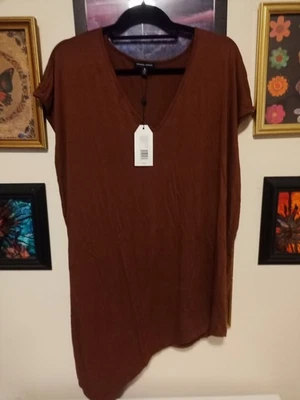 Túnica asimétrica universal estándar nueva con etiquetas Genevette talla mediana manga tapa oxidada Foto 1 de 4