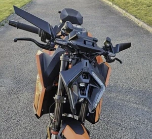Specchietti Stealth in Alluminio al CNC Per KTM Super Duke 1390 Anno 2024 - Foto 1 di 5