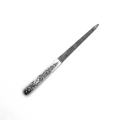 Repousse Floral Nymph Nail File Lunt Sterling Silver 1920 Foto 1 de 3