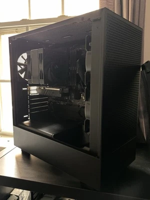 PC preconstruida de flujo NZXT H5 | 32Gb 3600mhz RAM DDR4 | 512Gb SSD | I3-12100F y 1650 Foto 1 de 3