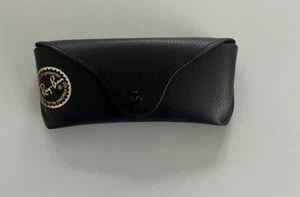 Ray bans case with sunglasses - Picture 1 of 2