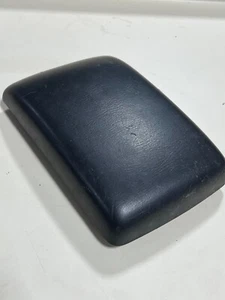 Fits 05-07 Subaru Impreza WRX Center Console Black Armrest Lid Factory OEM - Bild 1 von 2