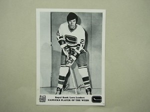 1971/72 ROYAL BANK LEADERS VANCOUVER CANUCKS HOCKEY PHOTO #13 DENNIS KEARNS RC
